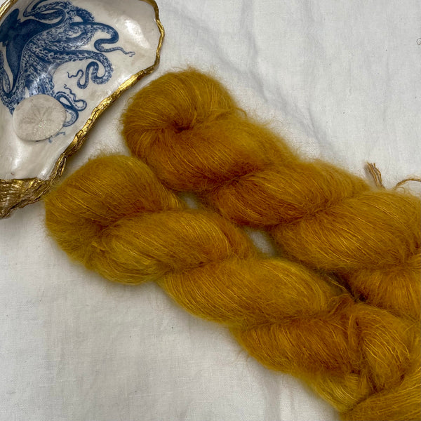 Summit lace